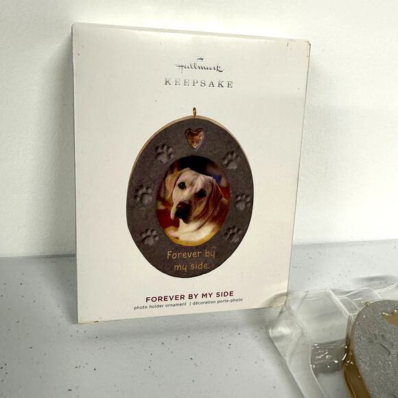 2019 Hallmark Keepsake Photo Frame FOREVER BY MY SIDE Pet Holiday Ornament - Picture 1 of 7